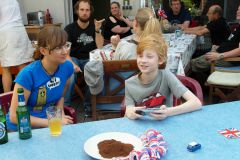 Mini_in_the_Garden_08