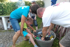 Mini_in_the_Garden_27