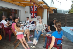 Mini_in_the_Garden_29